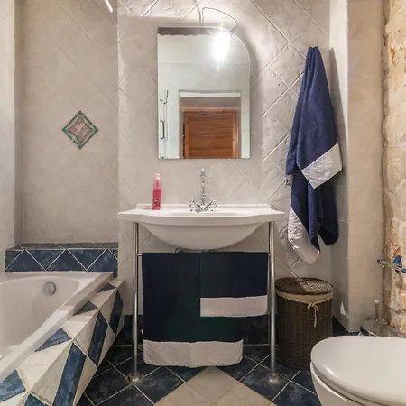 Zeza Villa *