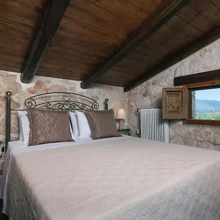 Zeza Villa
