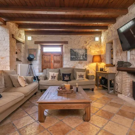 Zeza Villa